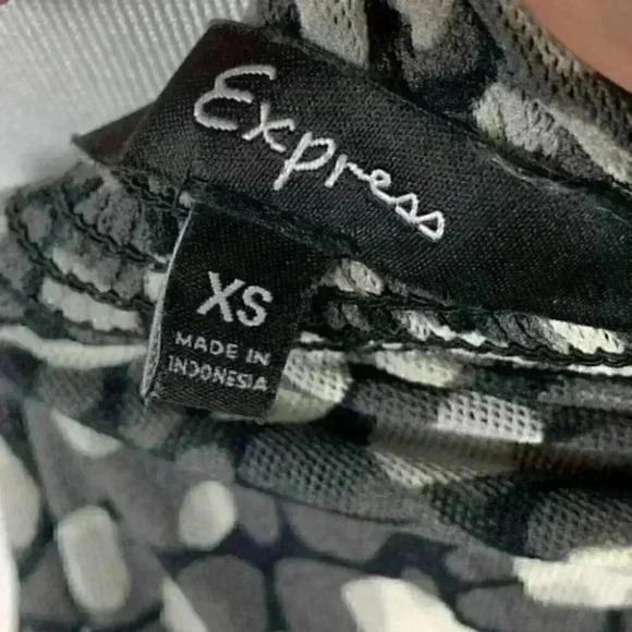 Express top XS polkadot ruched waist lightweight - Picture 6 of 8